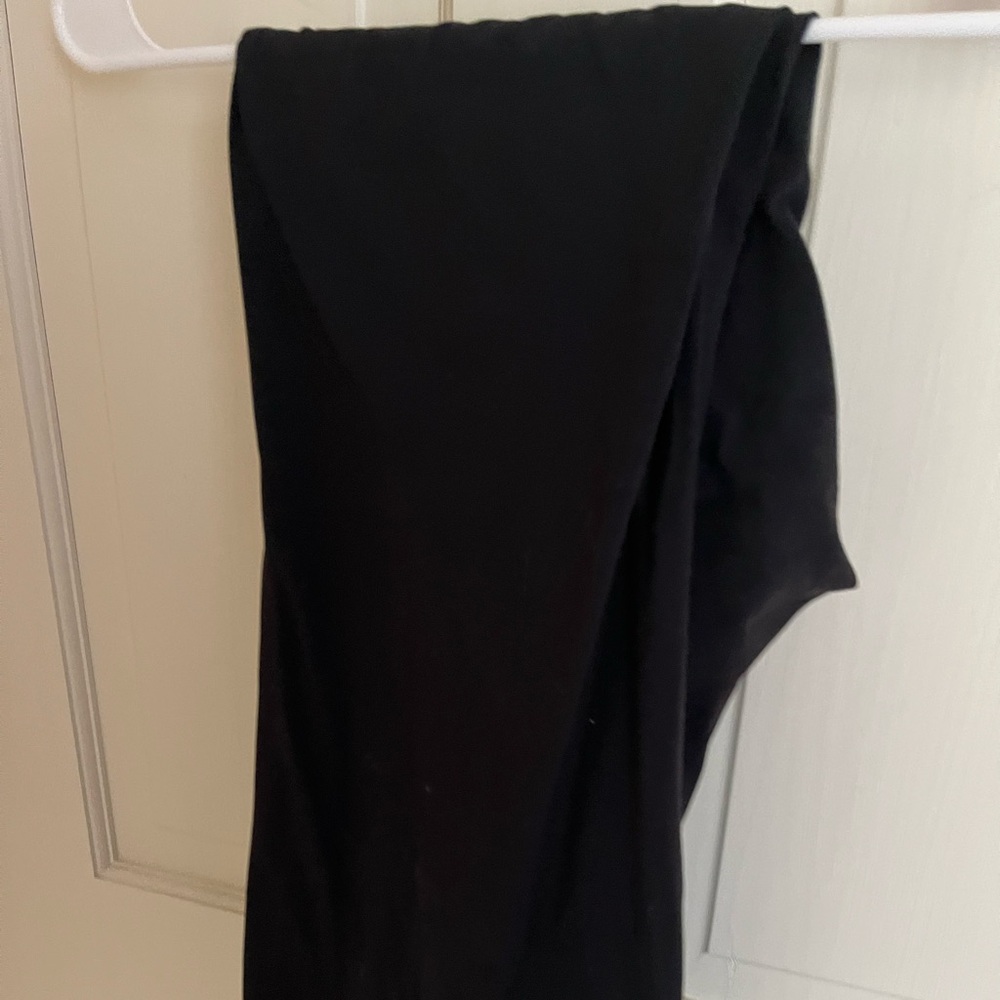 Lululemon Black Leggings EUC!!!  Flare leg!
